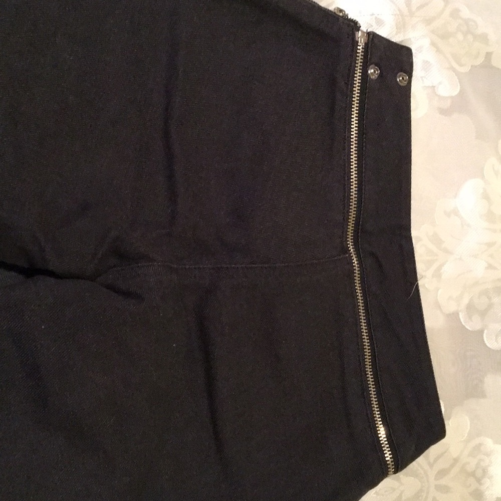 Jeans - Picture 3 of 3